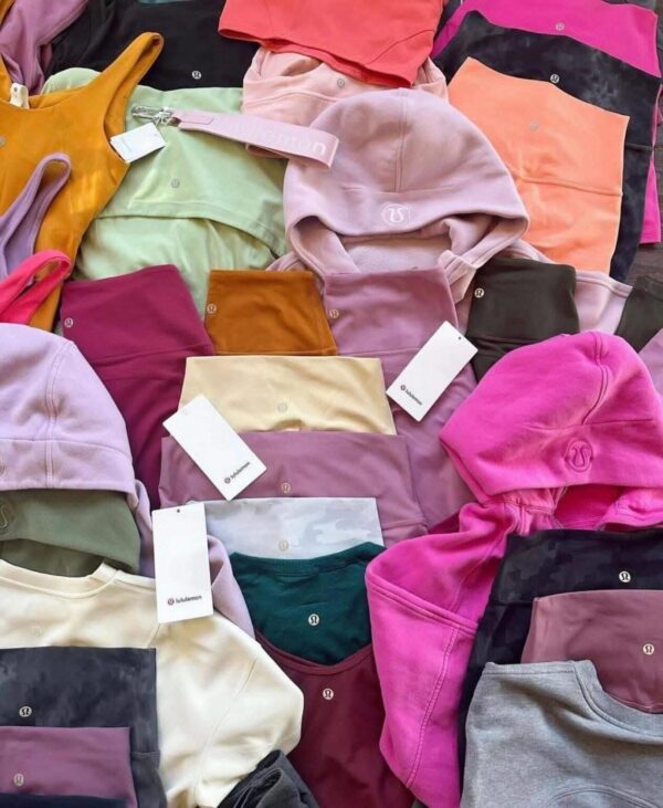 Mini  Box Lululemon Clothing