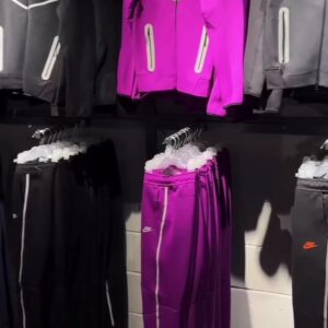 Buy Nike Tech Fleece Pallet